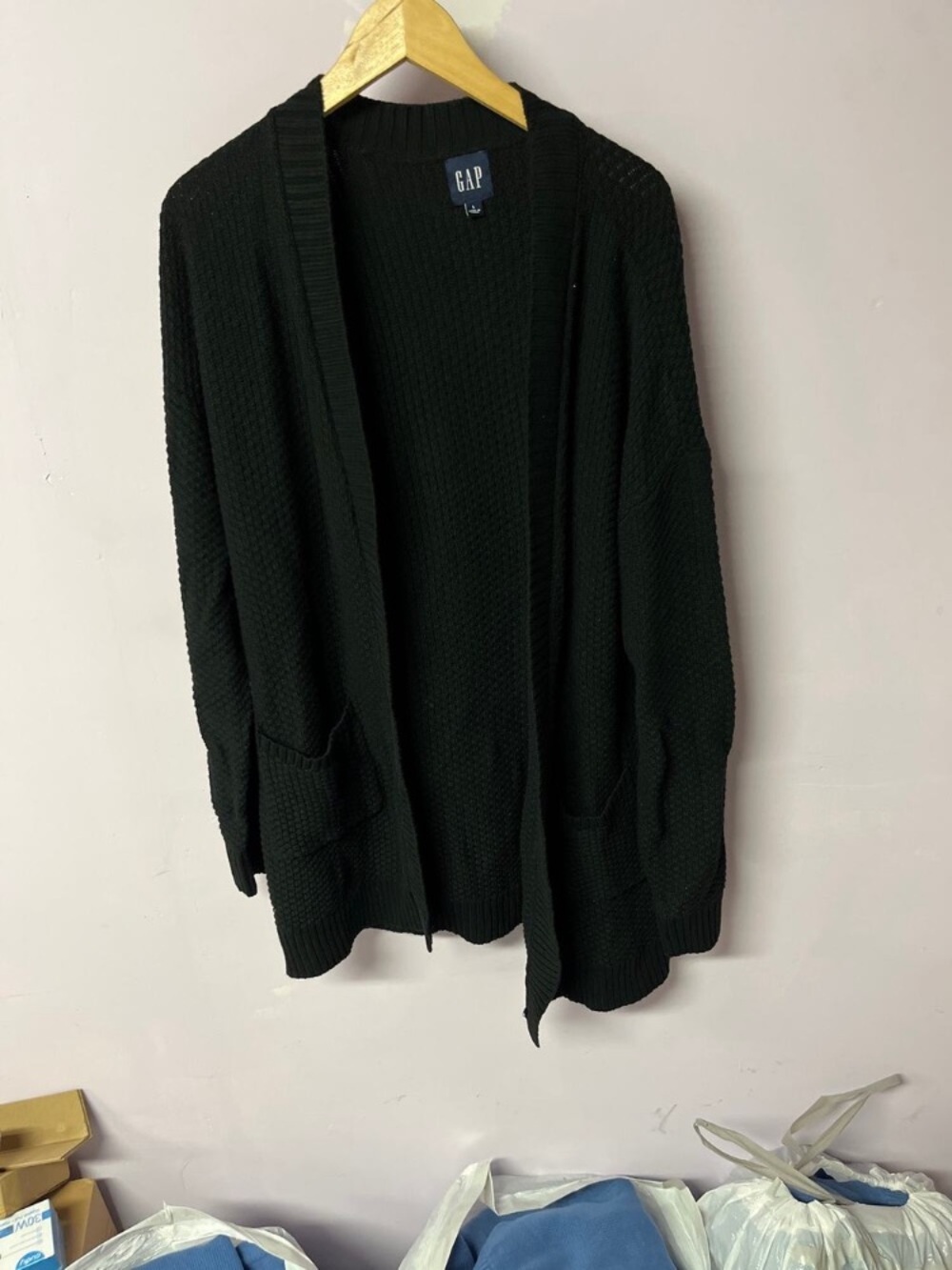 GAP Black Open-Front Women's Knit Cardigan